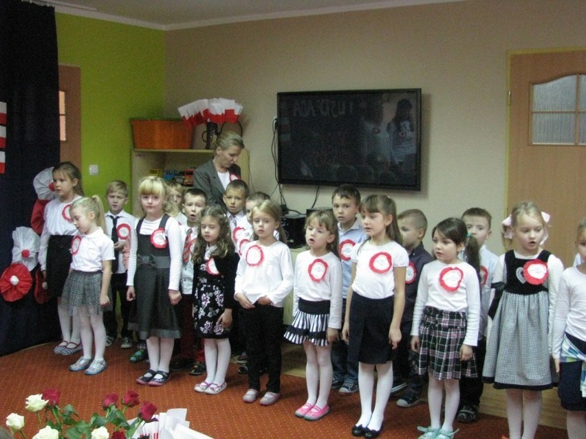 Święto Niepodległości w Przedszkolu nr 23 "Stokrotka" w...
