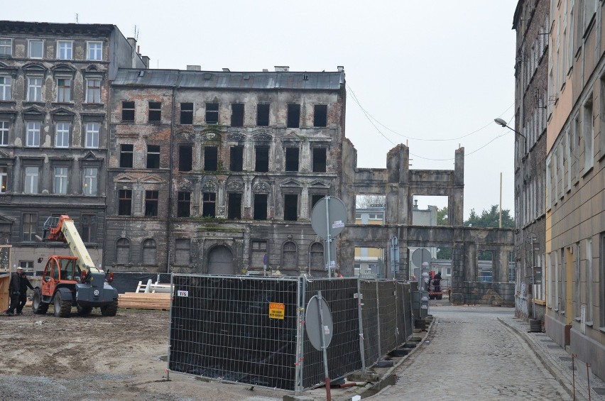 Spielberg we Wrocławiu. Na Kurkowej budują nową kamienicę (ZDJĘCIA)