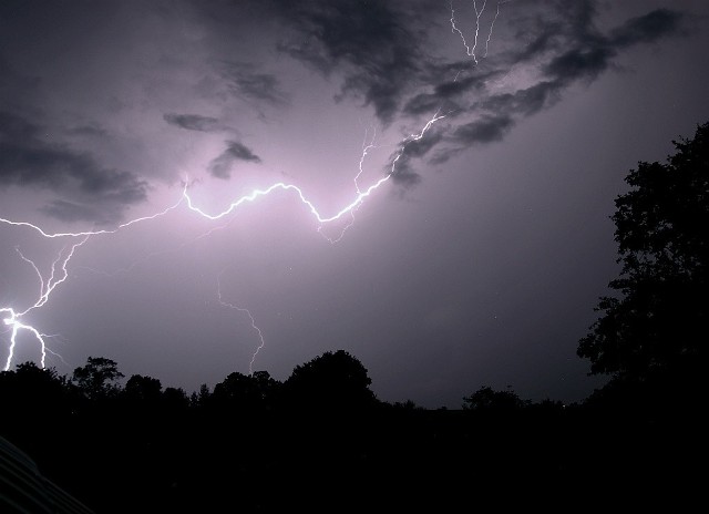 Wyładowania atmosferyczne w pobliżu Zalewu Mietkowskiego, 8.09.2014