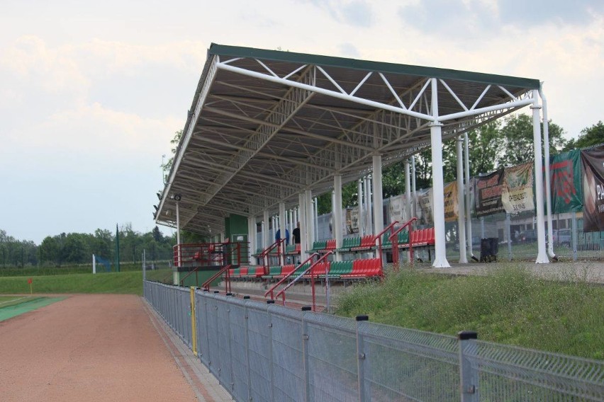 Stadion Znicza w Białej Piskiej