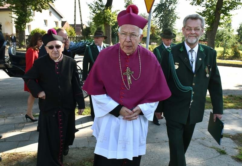 Koło Łowieckie Ryś Niedoradz z siedzibą w Bobrownikach...