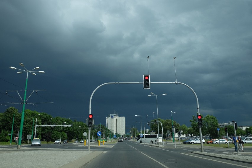 Prognoza pogody: Upał nie odpuszcza, ale od czwartku będą...