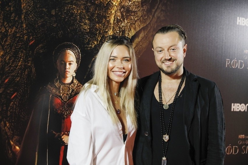 5. Sandra Kubicka i Aleksander Milwiw-Baron