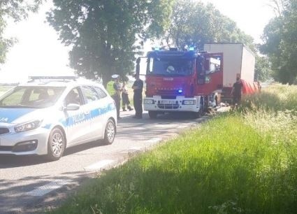 Nad ranem do tragicznego wypadku doszło na drodze wojewódzkiej numer 710 pod Lutomierskiem. Motorowerzysta jechał ulicą poruszając się od Kwiatkowic w kierunku Lutomierska. 