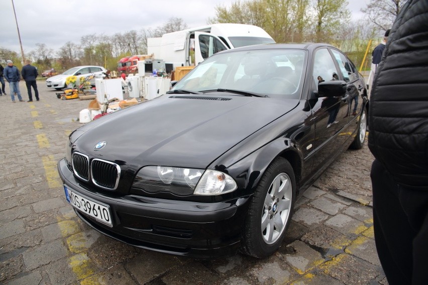 BMW Seria 3, 2001 r., 1,9, ABS, centralny zamek, elektryczne...