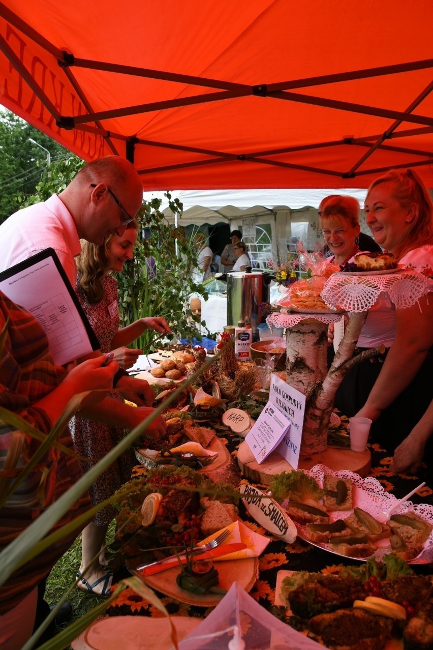 Pikniki z Produktem Polskim w Brańsku oraz Dolistowie Starym. Poznaliśmy wyniki Bitwy Regionów z powiatu bielskiego oraz monieckiego