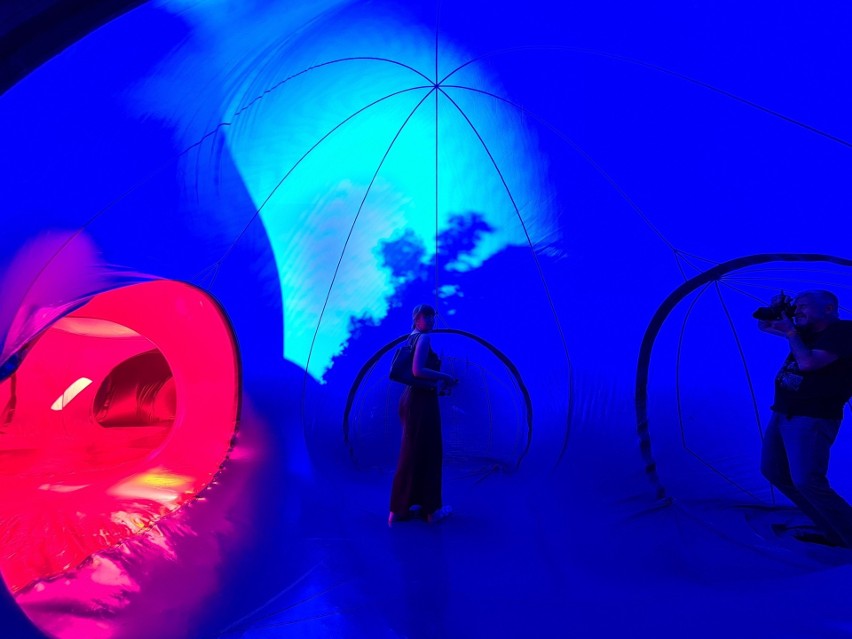 Luminarium stanęło na pl. Rapackiego w Toruniu! Co to...