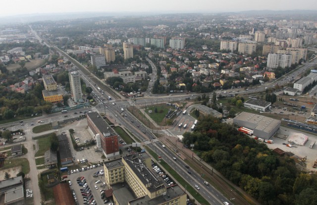 Tymczasem Kraków trzyma się zaskakująco mocno