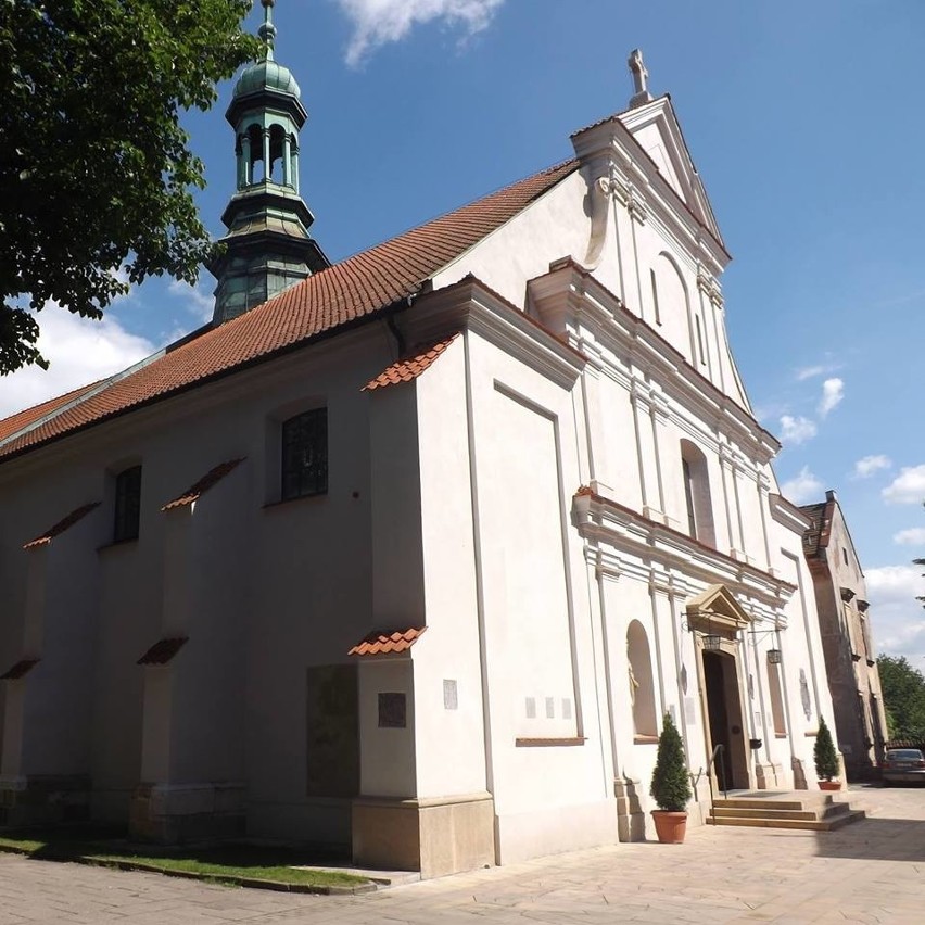 3. Kościół św. Mikołaja (ul. Mikołaja Kopernika 9) -...
