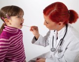 Bilans zdrowia jest konieczny. NFZ zapłaci lekarzom, by lepiej badali dzieci