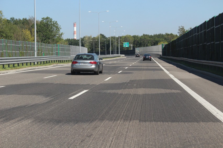 Poprzednie frezowanie na DTŚ w Gliwicach Skanska wykonała we...