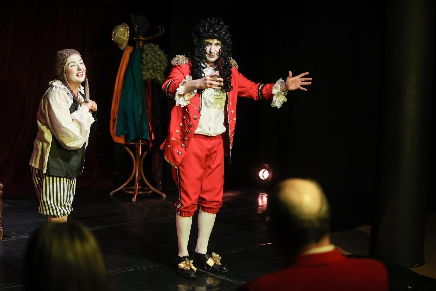 Karnawałowy spektakl "Circus Paradise" w Teatrze Przedmieście w Rzeszowie [ZDJĘCIA]