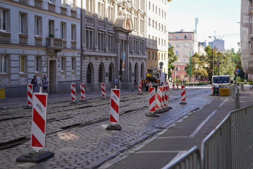 Tramwaje już nie jadą od mostu Teatralnego do placu...