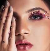 Euforia nails - paznokcie inspirowane popularnym serialem. Takie są teraz najmodniejsze wzory i inspiracje na manicure