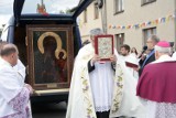 Kwilcz. Kopia Obrazu Matki Boskiej Częstochowskiej dotarła do Kwilcza, gdzie rozpoczyna się jej peregrynacja po dekanacie międzychodzkim