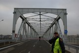 Most żelazny w Koninie otwarty z miesięcznym poślizgiem [ZDJĘCIA]
