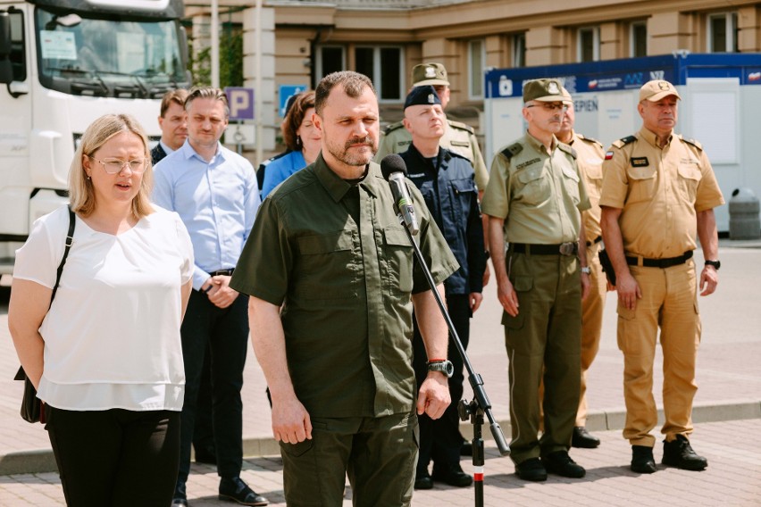 Minister Mariusz Kamiński w Rzeszowie: Rozpoczynamy dostawy broni dla służb podległych MSW Ukrainy [ZDJĘCIA]