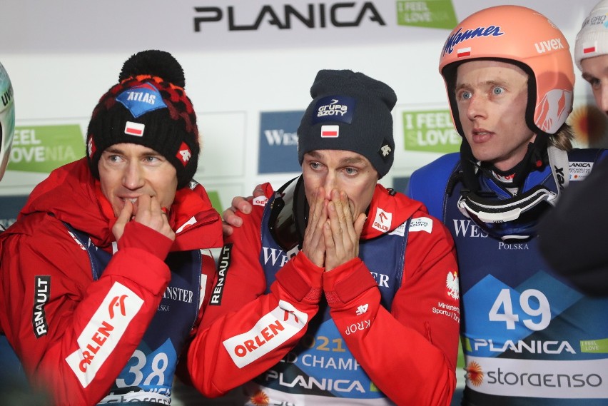 Kamil Stoch, Piotr Żyła, Dawid Kubacki czekają na skoki...