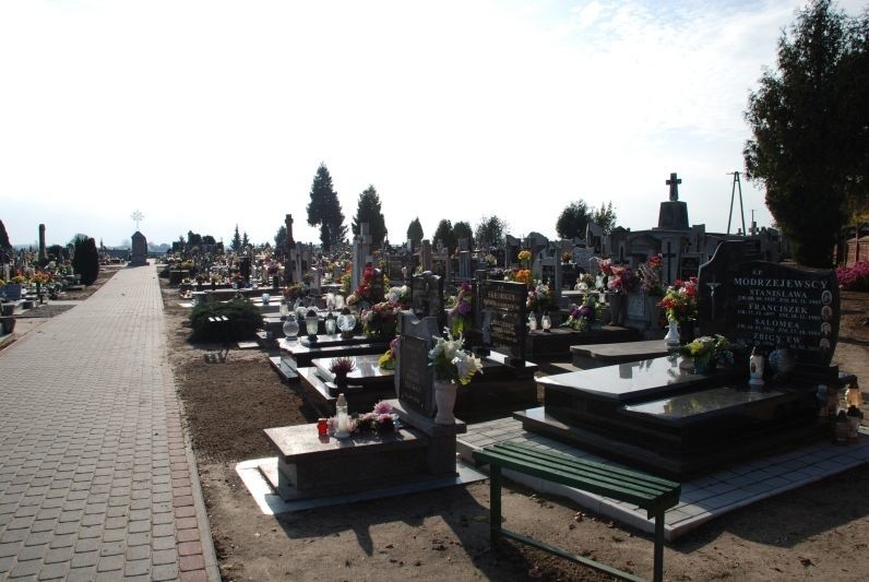 Odwiedziliśmy cmentarze w  powiecie radziejowskim....