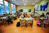 Koronawirus w gorzowskich szkołach. Coraz więcej placówek wprowadza zdalne nauczanie 