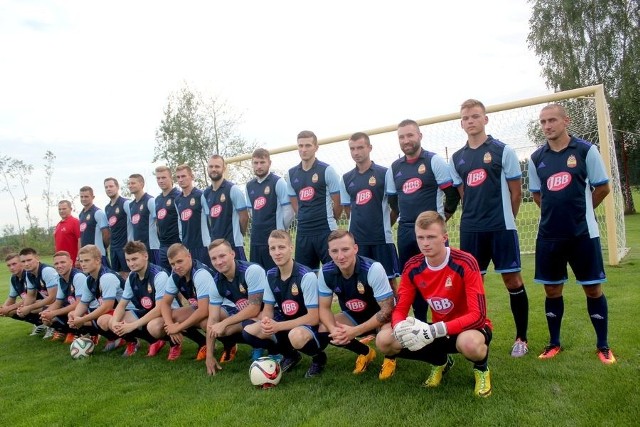Piłkarze Tęczy JBB Łyse przed startem nowego sezonu IV ligi mazowieckiej - grupy północnej zostali oficjalnie zaprezentowali lokalnym mediom.
