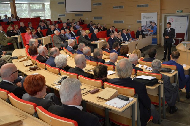 “Centralny Okręg Przemysłowy. W kierunku innowacyjnej gospodarki w Polsce” - taki był tytuł konferencji naukowej