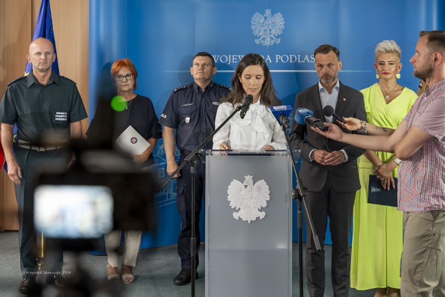 Konferencja "Bezpieczne wakacje 2024". Podlaskie służby meldują pełną gotowość, by zapewnić bezpieczny wypoczynek uczniów