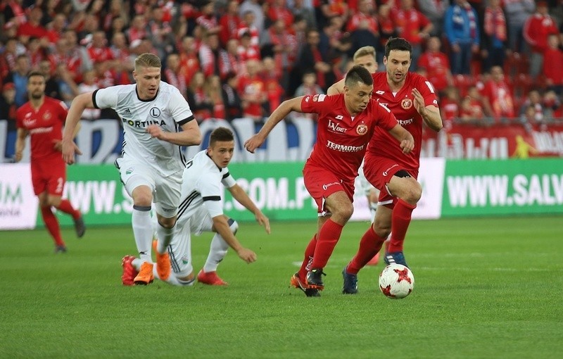 Piłkarska druga liga. Szykuje się zmiana warty w Widzewie