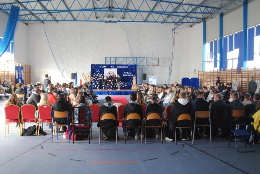 ErasmusDay w Zespole Szkół w Jasieńcu. Uczniowie podsumowali działania projektu 