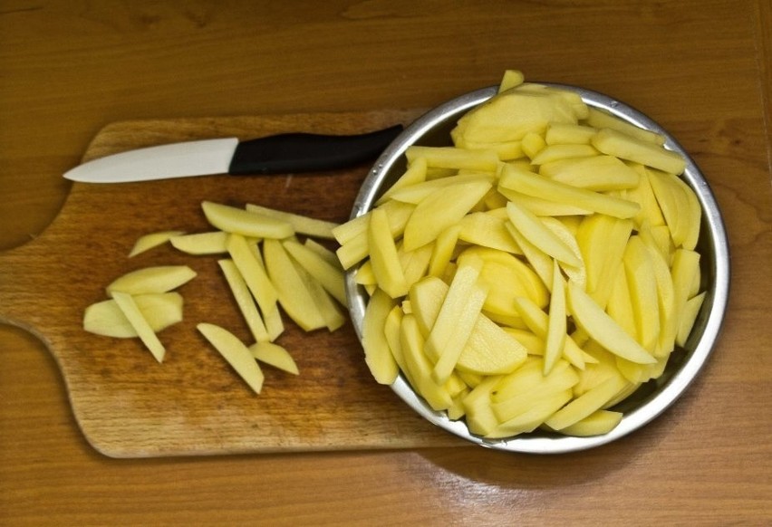 Na frytki najlepiej nadają się ziemniaki ogólnoużytkowe (typ...