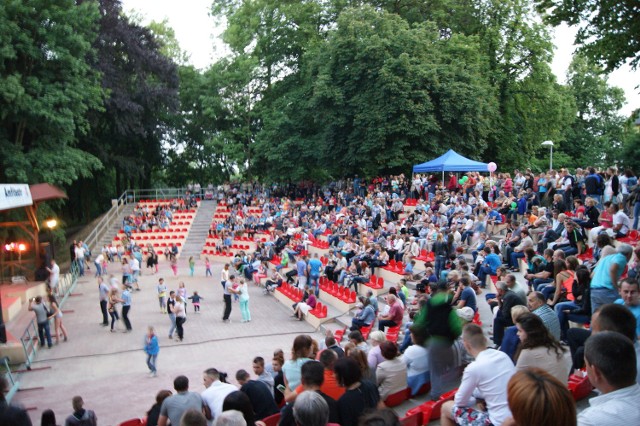 Teraz w amfiteatrze jest 740 siedzących miejsc.