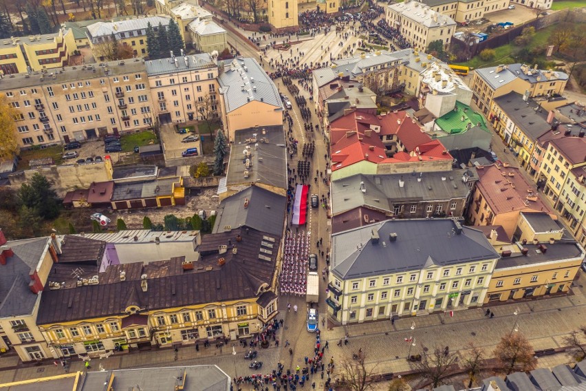 11 listopada w Kielcach. Zobacz zdjęcia i zapis transmisji ze Święta Niepodległości z drona