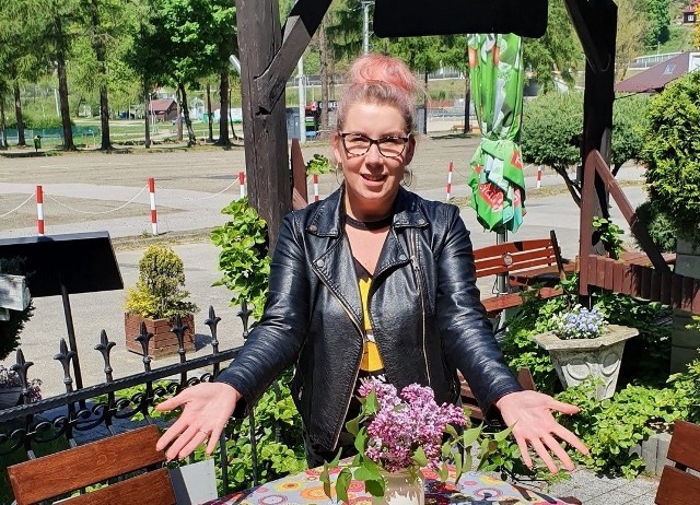 Właścicielka restauracji Katarzyna Reklińska czeka na 18 maja, kiedy będzie mogła otworzyć restauracyjny ogródek