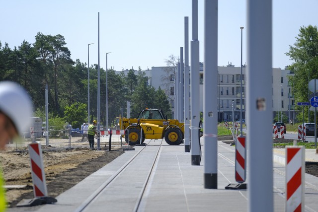 Do torowiska, które obecnie powstaje na ulicy Watzenrodego, zostanie jeszcze dobudowany 700-metrowy fragment