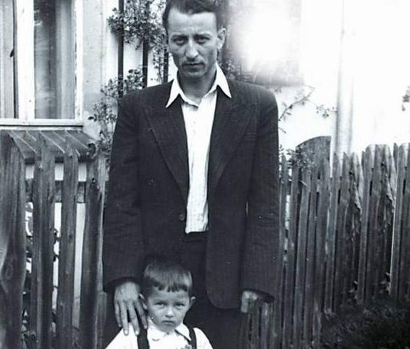 Hieronim Bednarski z synem Jerzym, Szybowice 1950 rok.