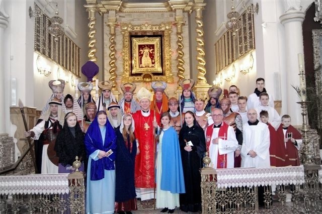 Niedziela Palmowa w Kałkowie z biskupem