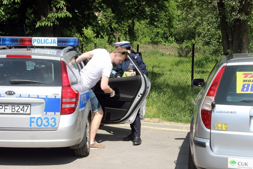 Akcja taksówkarzy w Łodzi. Zatrzymali kierowcę Ubera.