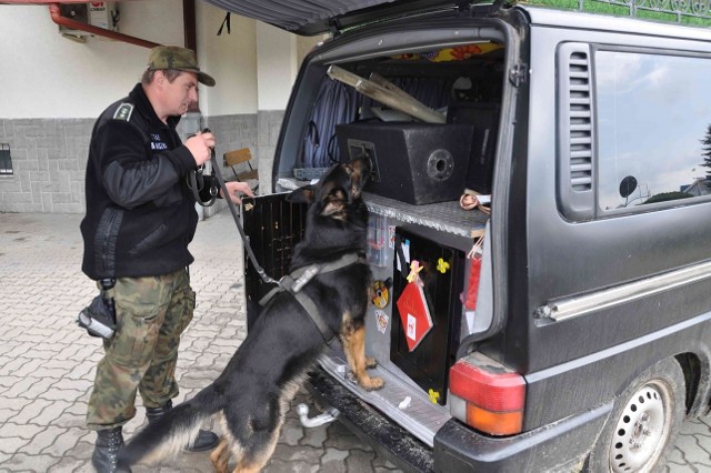 W samochodzie Francuzów strażnicy graniczni znaleźli narkotyki.