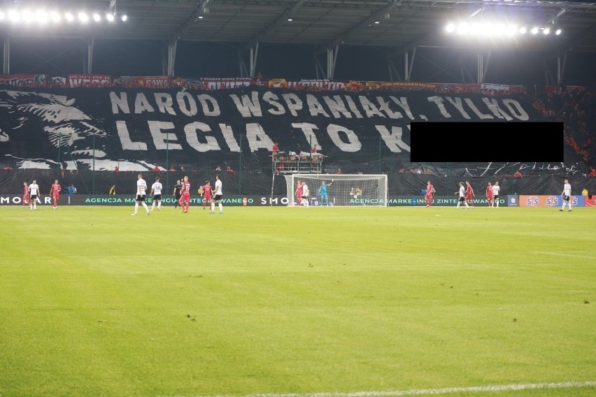 Oprawa Widzewa na meczu z Legią