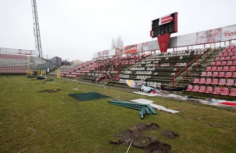 Wielka inauguracja nowego stadionu WIDZEWA. WIDZEW vs MOTOR na żywo [FILMY] 