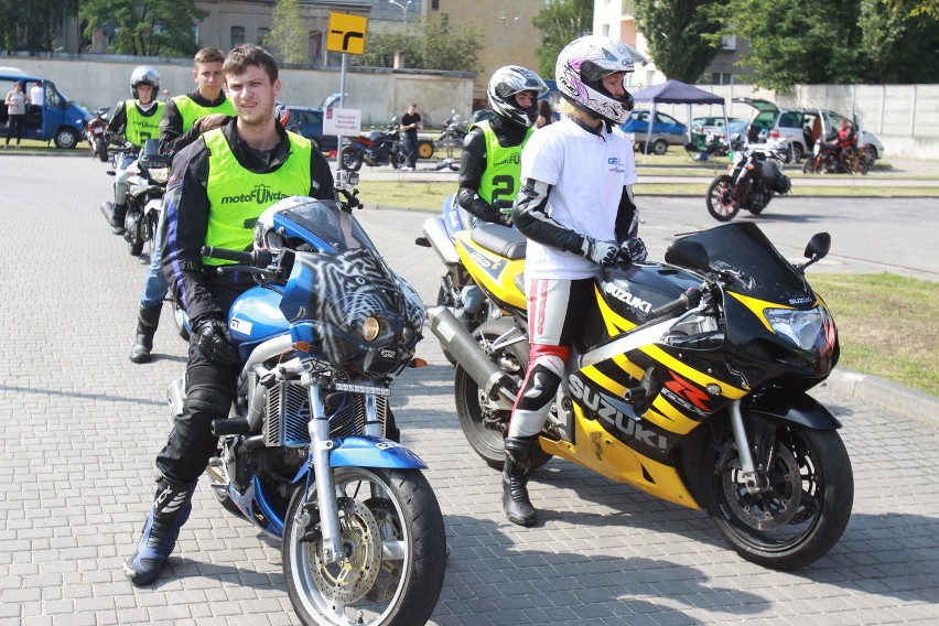 Gymkhana GP. III runda zawodów motocyklowych na Politechnice Łódzkiej [ZDJĘCIA]