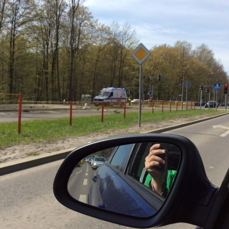 Wypadek BMW na ul. Zwierzynieckiej