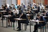 Egzamin gimnazjalny 2019 Język Polski. PYTANIA Z POLSKIEGO, ODPOWIEDZI, ROZWIĄZANIA, ARKUSZE CKE