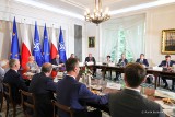 Prezydent Andrzej Duda po posiedzeniu RBN: Odłożyliśmy polityczne spory na bok