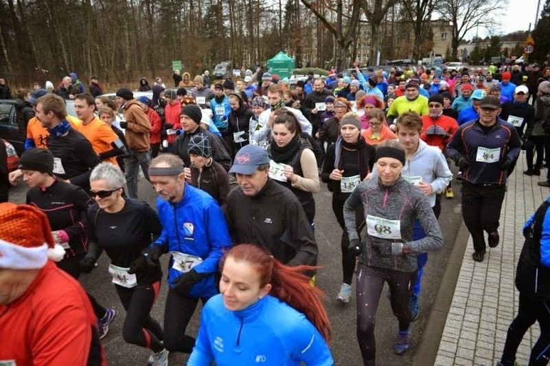 Bieg po choinkę 2014. W Lublińcu po drzewka pobiegło 340...