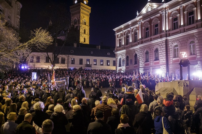 Tarnów uczcił rocznicę odzyskania niepodległości [ZDJĘCIA]