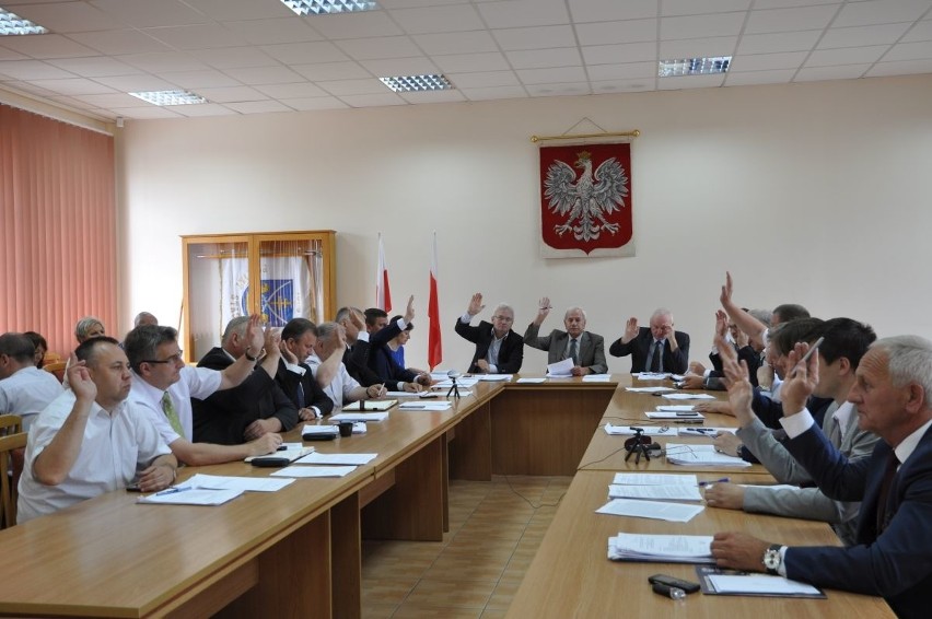 Jednogłośne absolutorium dla Zarządu Powiatu w Staszowie