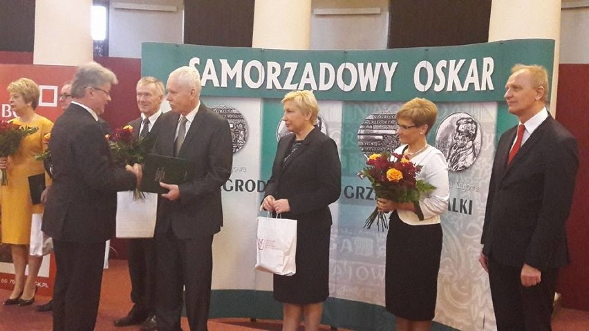 Edmund Kaczmarek, starosta powiatu jędrzejowskiego wyróżniony „Samorządowym Oscarem”