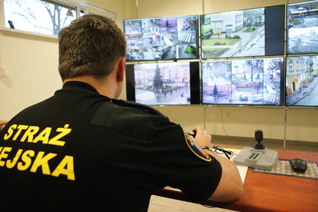 Monitoring w Kaliszu: Straż miejska ma nowe centrum dowodzenia