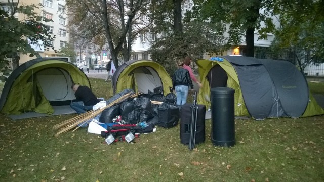 Protest pracowników sądów i prokuratur zaczął się w niedzielę 21 września.